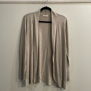 Light weight cardigan